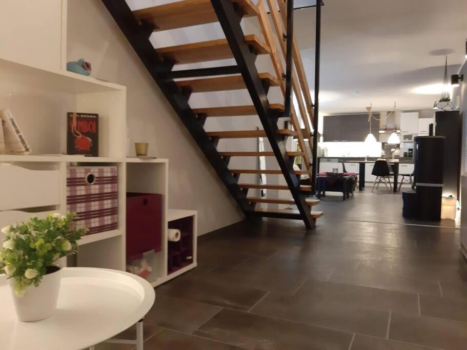 Bello Apartamento Graben-Neudorf ภายนอก รูปภาพ